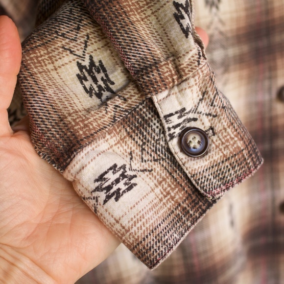 Vintage 90's Actif 100% Cotton Southwestern Button Down Shirt Made In The USA - Picture 4 of 17